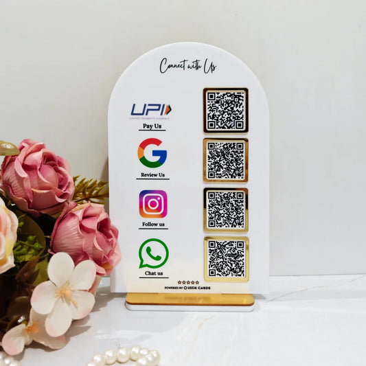 4 QR semi round Standee